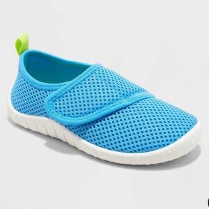 Blue Mesh Water Shoes